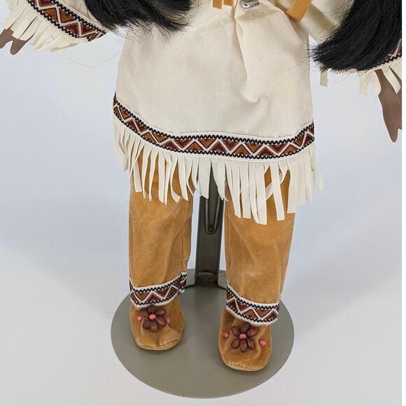 Vintage Ashley Bell Porcelain Native American Indian Doll with Baby and Stand - Picture 9 of 10